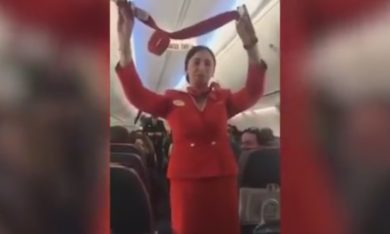 Rendere spassose le procedure di volo? Ci pensano i tifosi irlandesi