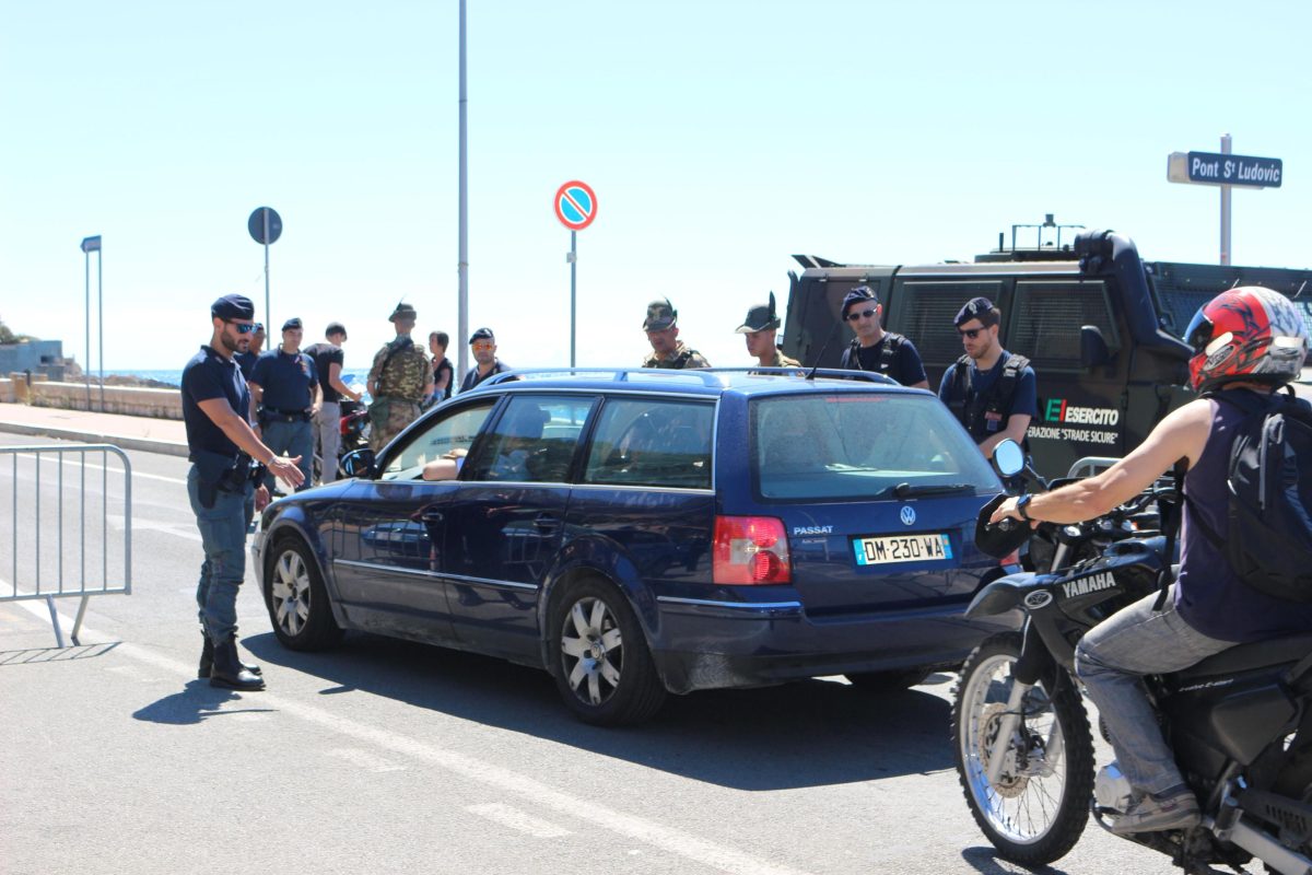 Galleria foto 'Strage di Nizza: attentato premeditato “da diversi mesi”' - foto 30