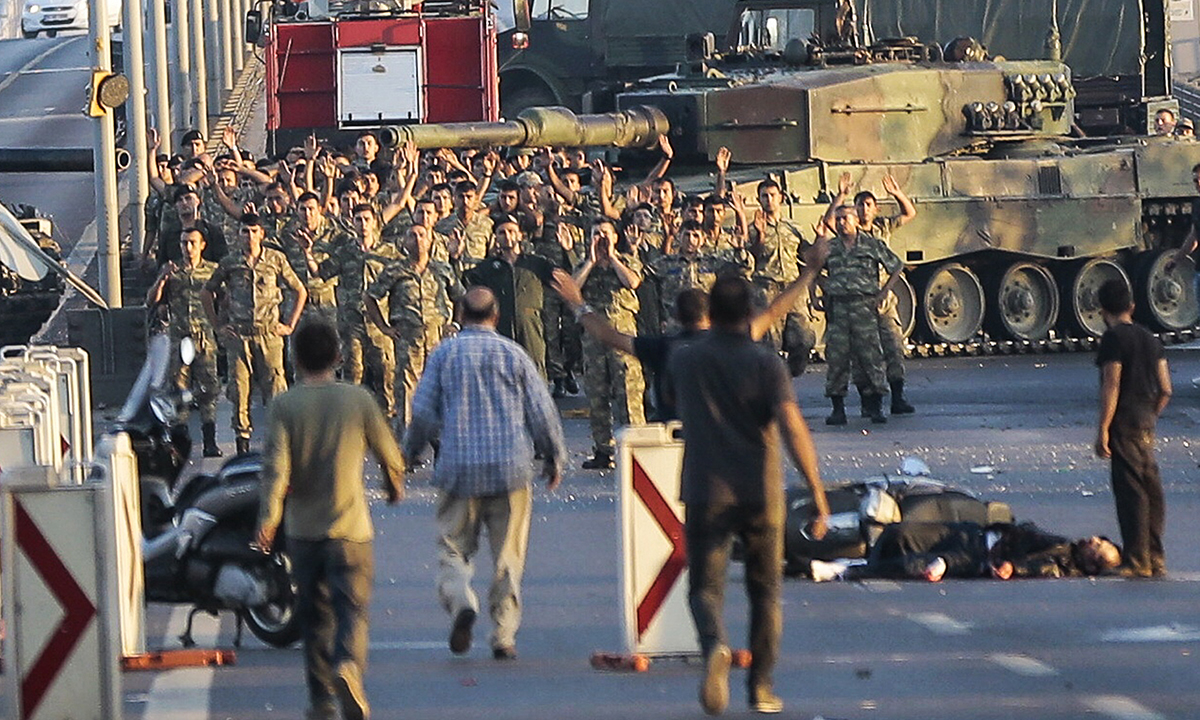 Turchia: dopo il colpo di Stato, la guerra civile