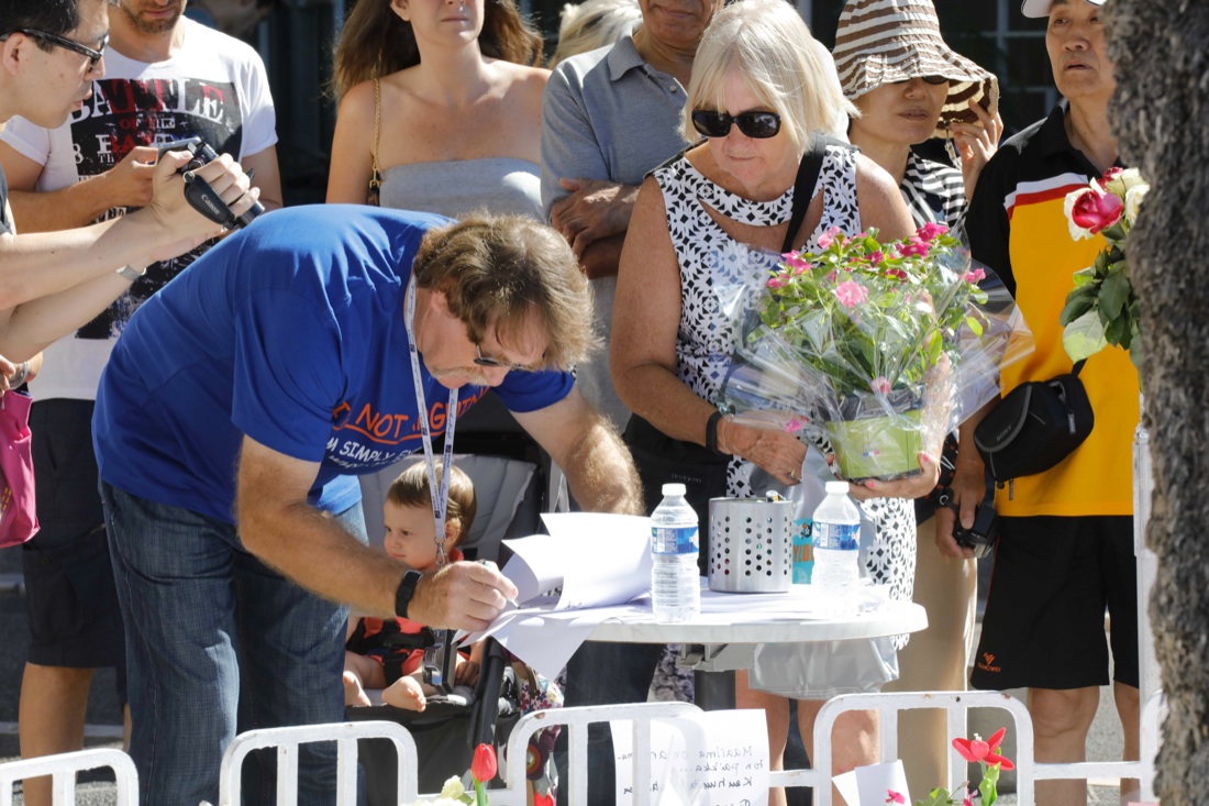 Nizza: il ricordo delle vittime della strage Nizza: il ricordo delle vittime della strage