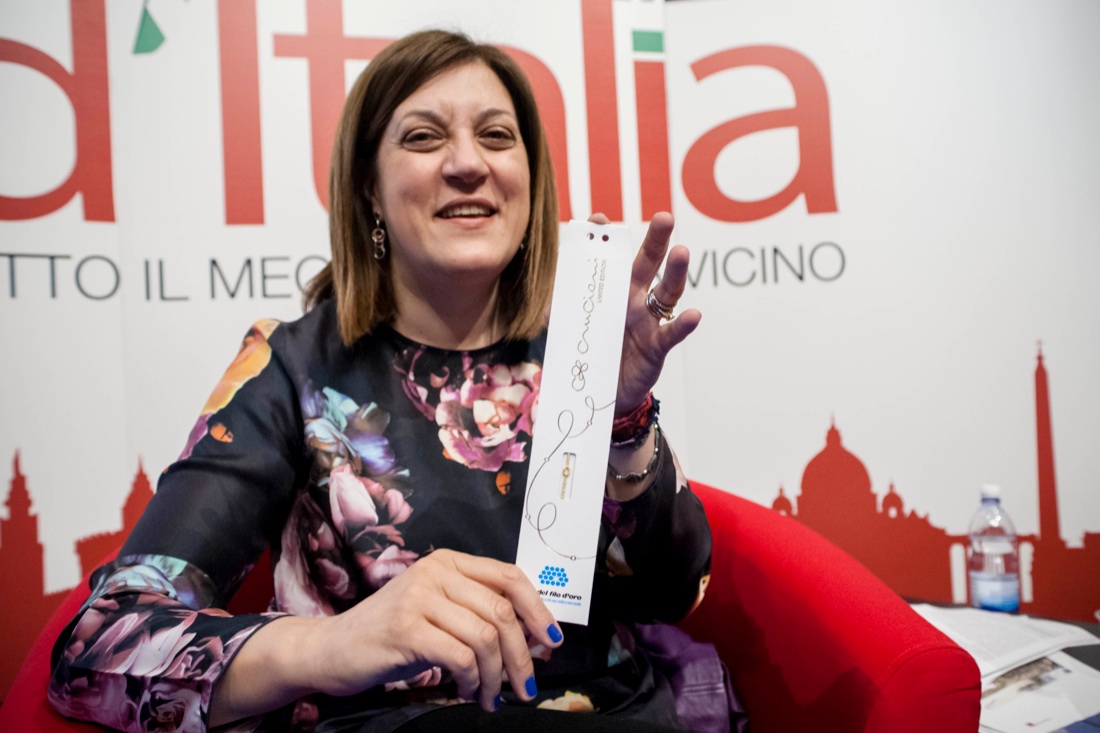 L’abbraccio di Panorama al paese