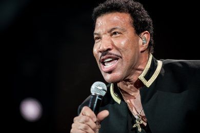 Lionel Richie trascina Roma – Recensione e scaletta del live a Caracalla