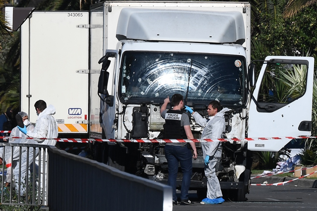 Attentato a Nizza, la condanna dei leader politici
