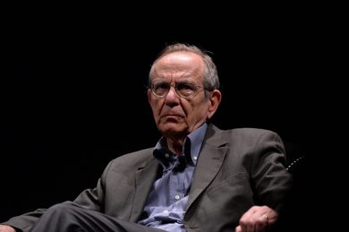 Spesa, sprechi e taglio delle tasse: la ricetta di Confcommercio