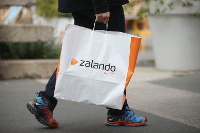 Italian men’s passion for online shopping