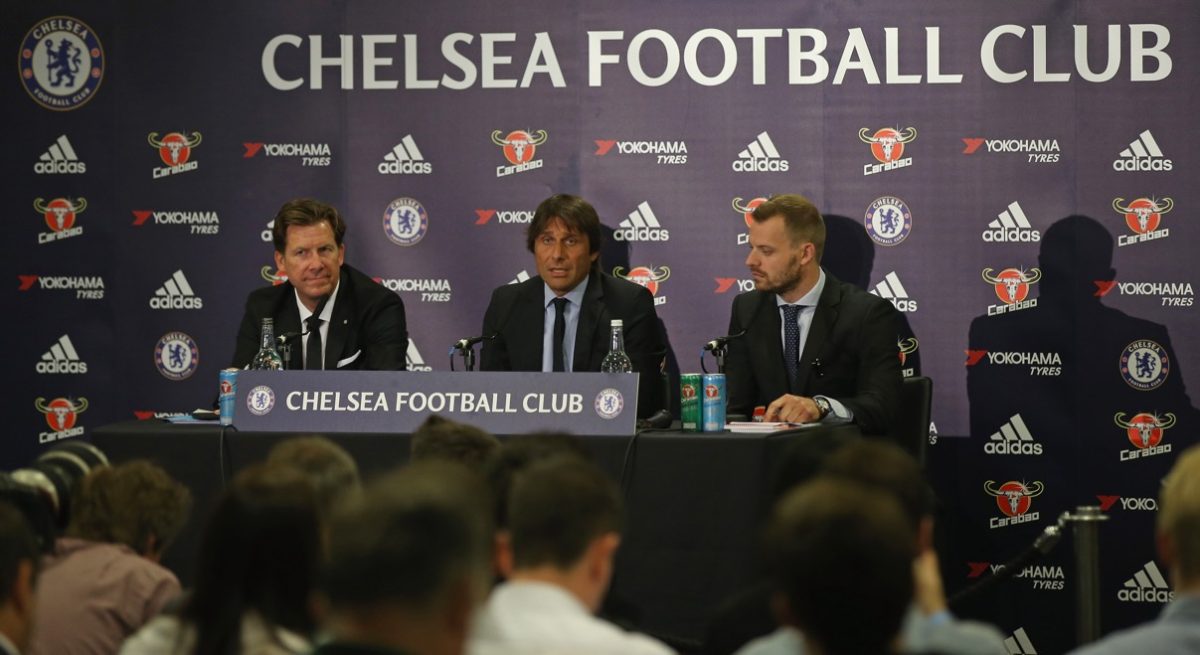 Antonio Conte si presenta al Chelsea: “È un onore, lavoreremo per vincere” Antonio Conte si presenta al Chelsea: “È un onore, lavoreremo per vincere”