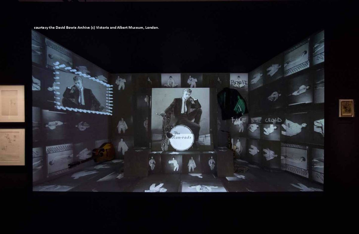 Galleria foto 'David Bowie is: arriva in Italia la mostra definitiva dedicata al Duca Bianco' - foto 5