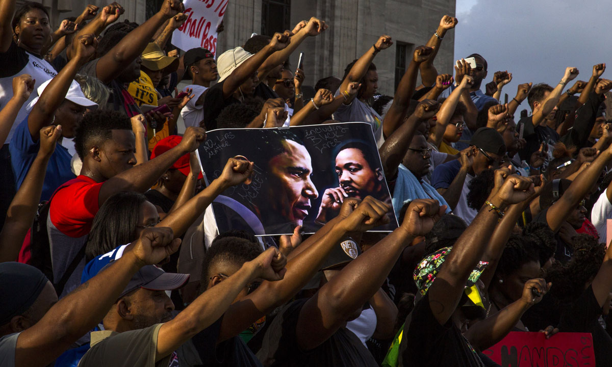 Black Lives Matter: continua la protesta dei neri d’America Black Lives Matter: continua la protesta dei neri d’America