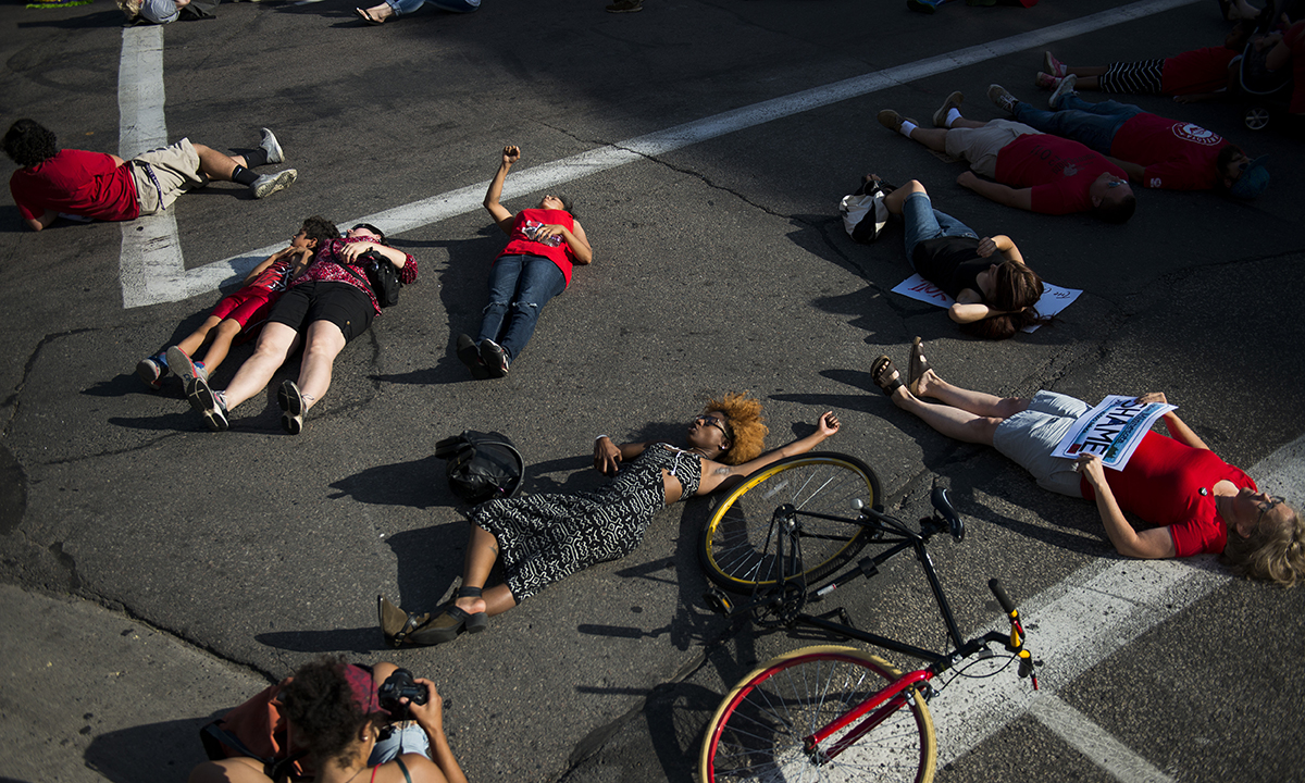 Black Lives Matter: continua la protesta dei neri d’America Black Lives Matter: continua la protesta dei neri d’America