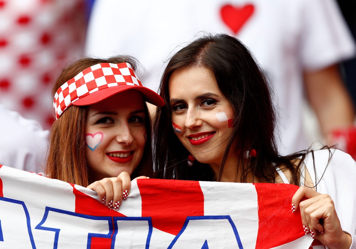 Euro 2016: la sfida tra sexy-tifose Euro 2016: la sfida tra sexy-tifose