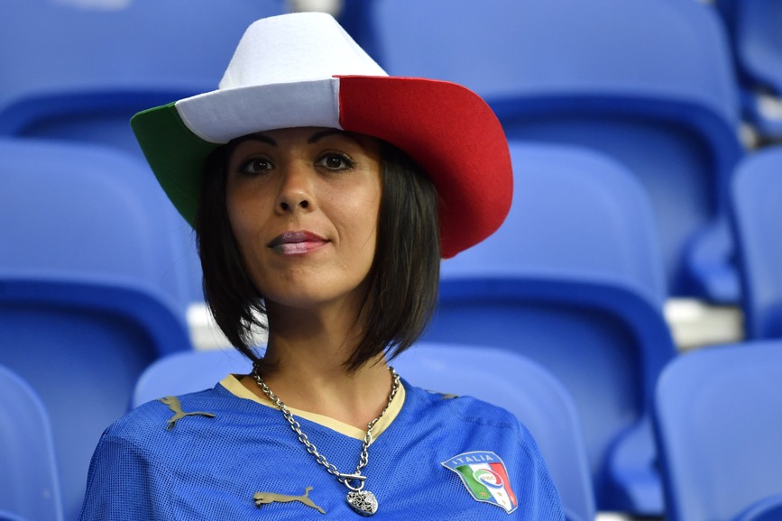 Euro 2016: la sfida tra sexy-tifose Euro 2016: la sfida tra sexy-tifose