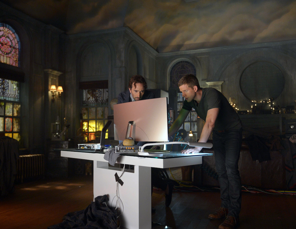 Minority Report: foto, video e cose da sapere sulla nuova serie di Spielberg Minority Report: foto, video e cose da sapere sulla nuova serie di Spielberg