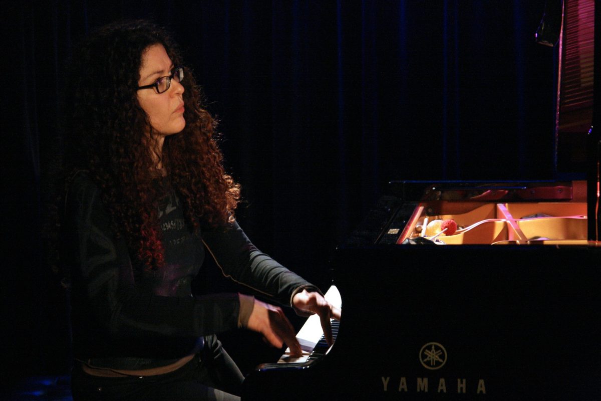 Galleria foto 'La colonna sonora di Miles Ahead e i dischi di Ari Ambrose e Sylvie Courvoisier' - foto 2