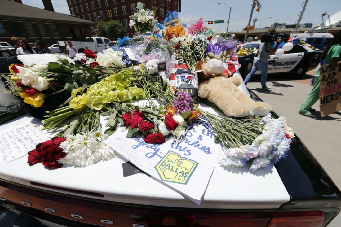 Dallas: gli omicidi dei poliziotti e la questione razziale Dallas: gli omicidi dei poliziotti e la questione razziale