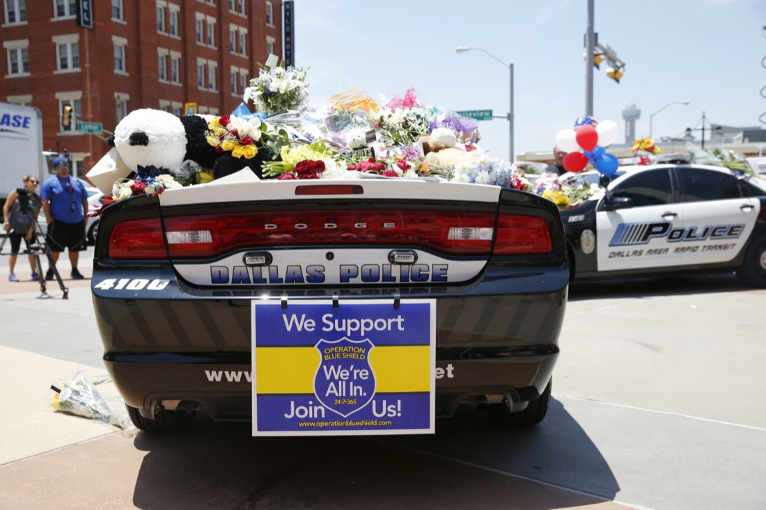 Dallas: gli omicidi dei poliziotti e la questione razziale Dallas: gli omicidi dei poliziotti e la questione razziale