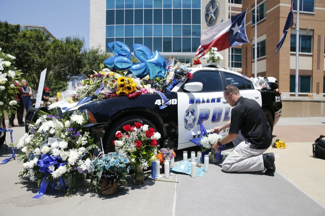 Dallas: gli omicidi dei poliziotti e la questione razziale Dallas: gli omicidi dei poliziotti e la questione razziale