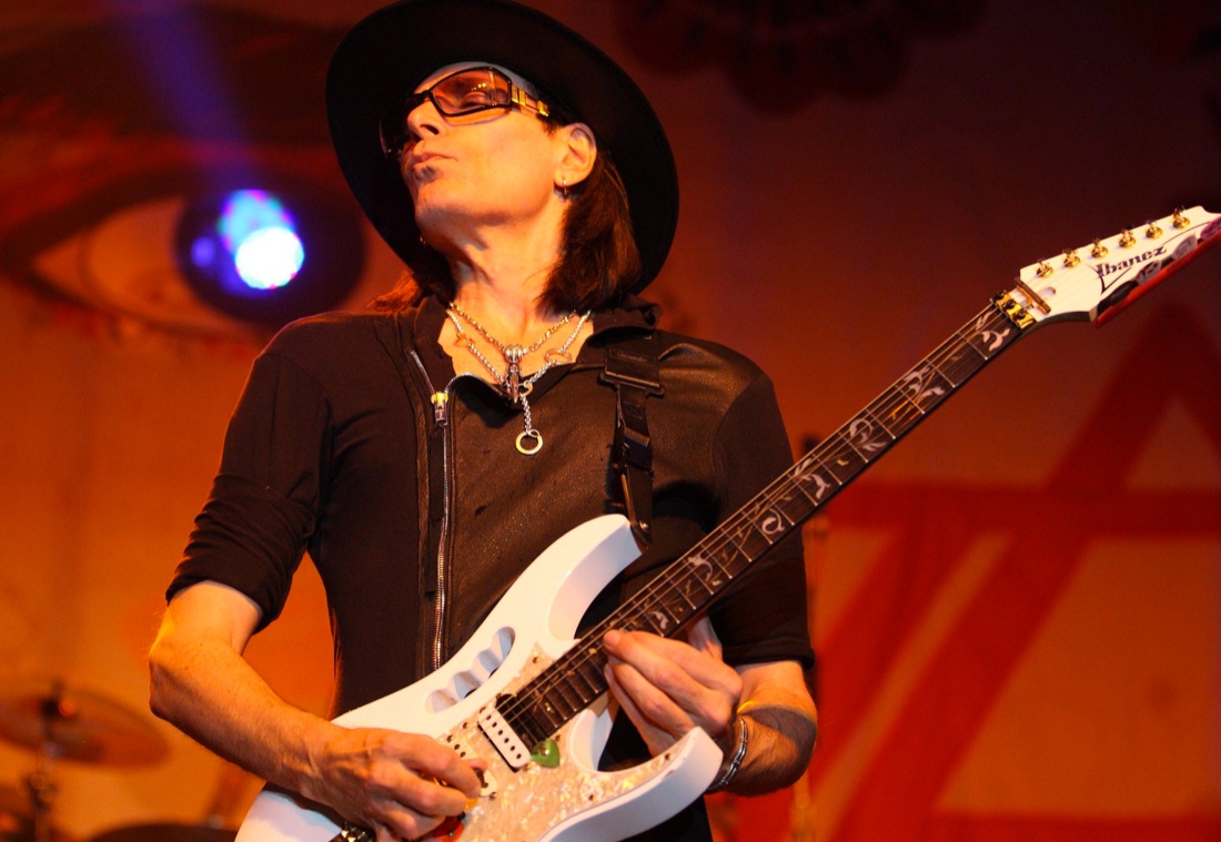 Steve Vai In Italia: 10 cose da sapere sul guitar hero