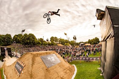 Swatch Prime Line Monaco: lo spettacolo ‘aereo’ delle mountain bike acrobatiche