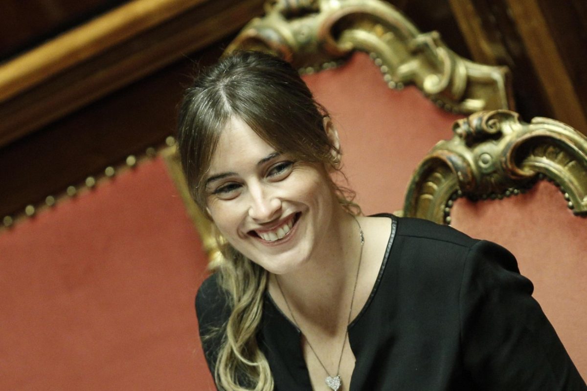 Galleria foto 'Maria Elena Boschi: perché gli italiani non la amano più' - foto 6