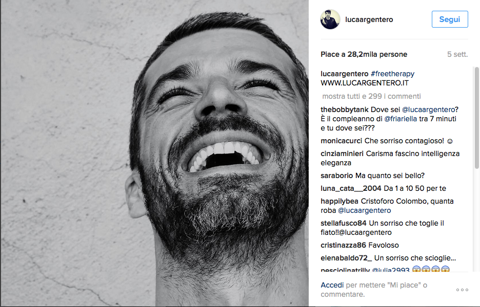 Luca Argentero, vacanza di passione con Cristina Marino Luca Argentero, vacanza di passione con Cristina Marino