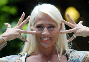 Domenica In: torna Pippo Baudo, sarà conduttore e direttore artistico Domenica In: torna Pippo Baudo, sarà conduttore e direttore artistico