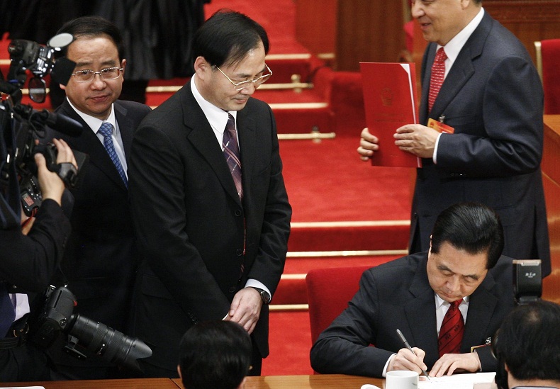 Cina: chi è Ling Jihua, il traditore condannato all’ergastolo Cina: chi è Ling Jihua, il traditore condannato all’ergastolo