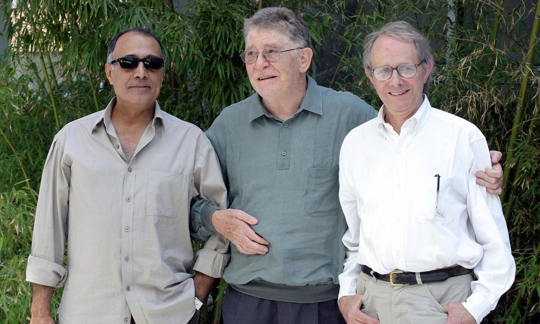 È morto Abbas Kiarostami, il regista iraniano de Il sapore della ciliegia – Foto È morto Abbas Kiarostami, il regista iraniano de Il sapore della ciliegia – Foto