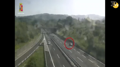 Contromano sull’autostrada A24 per 15km | video
