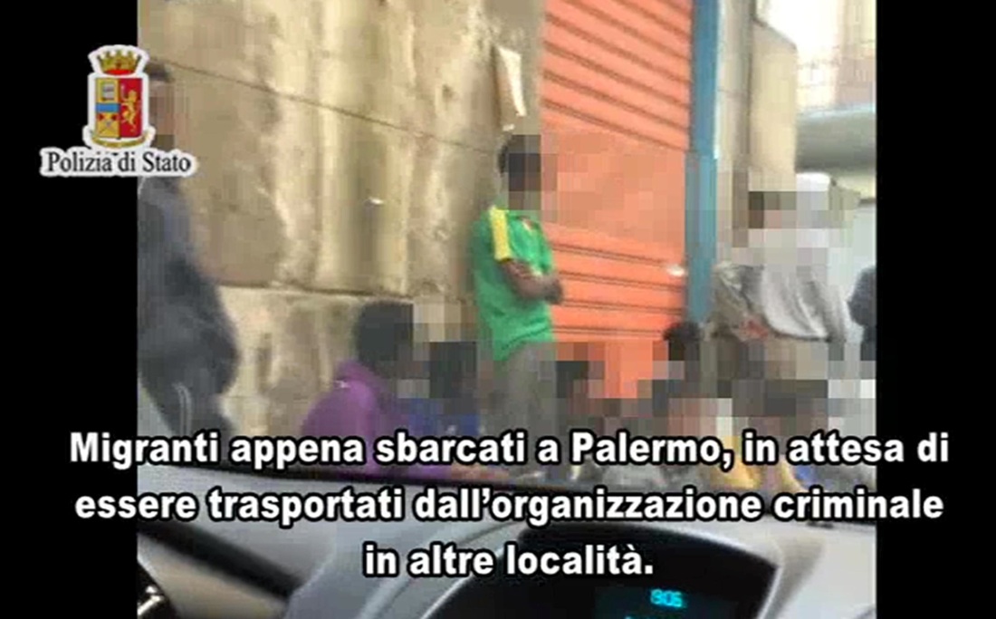 Migranti, chi non può pagare il viaggio “usato” per prelevare gli organi – Foto