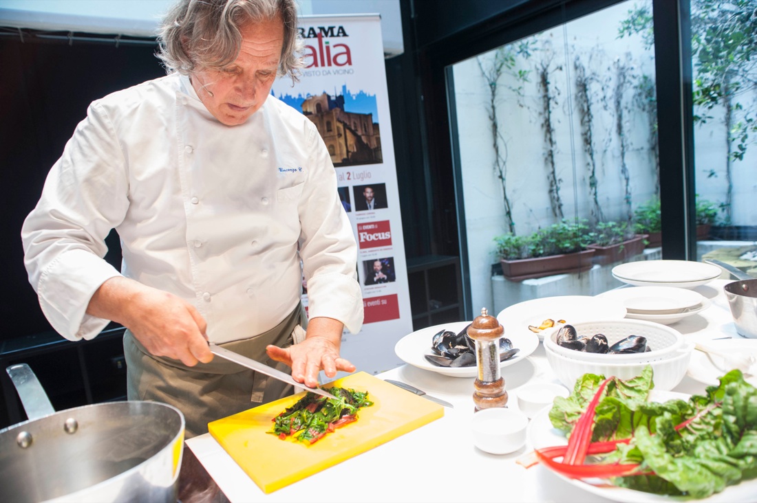 Zuppa di bietole con le cozze: la ricetta di Vincenzo Cammerucci – Foto e Video