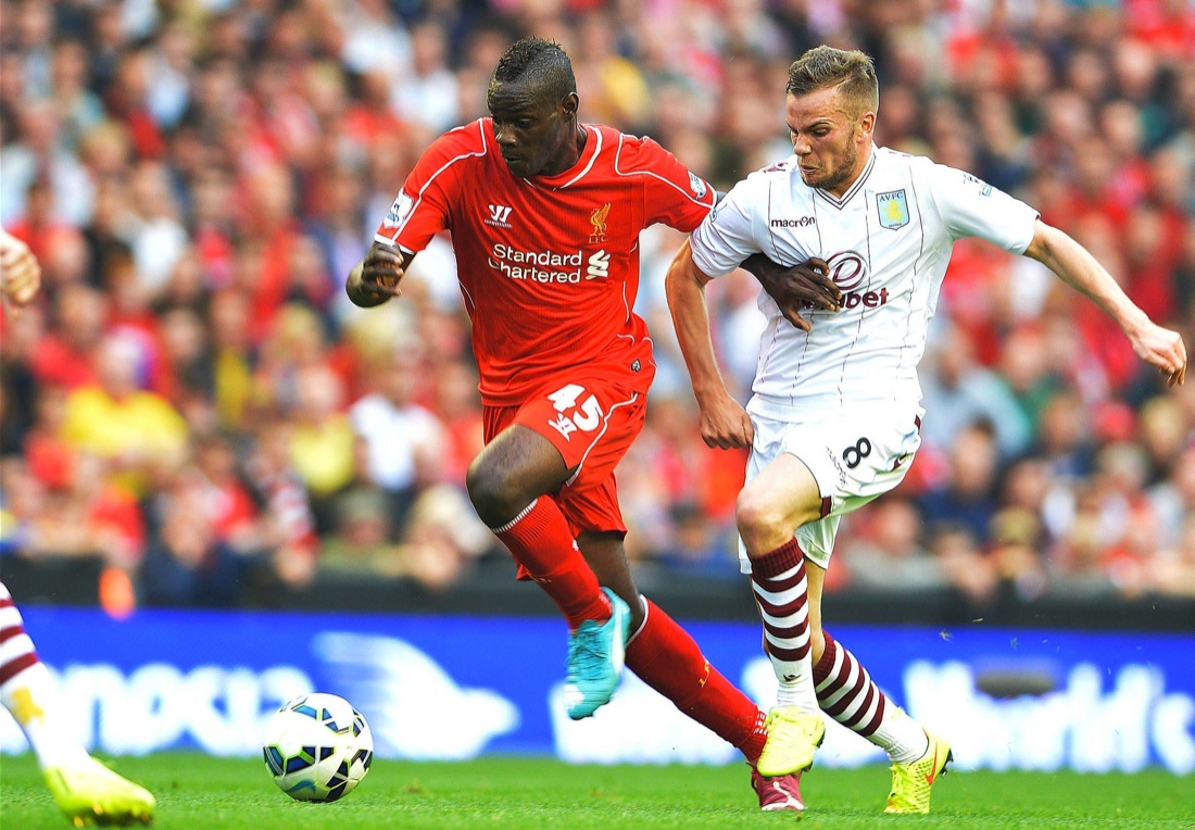 Balotelli al Nizza: maglia rossonera anche in Ligue 1 per un futuro da ricolorare Balotelli al Nizza: maglia rossonera anche in Ligue 1 per un futuro da ricolorare