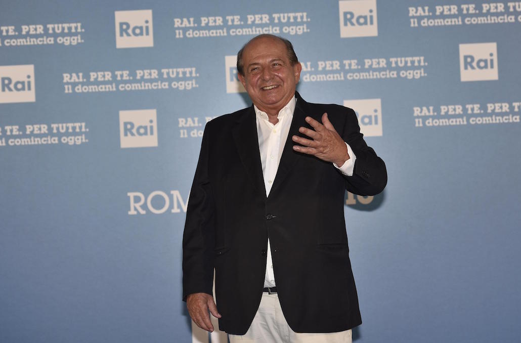 Reazione a catena: ecco i concorrenti e gli ospiti degli speciali in prima serata