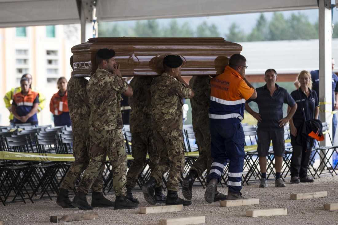 Amatrice: i funerali delle vittime del terremoto – Foto