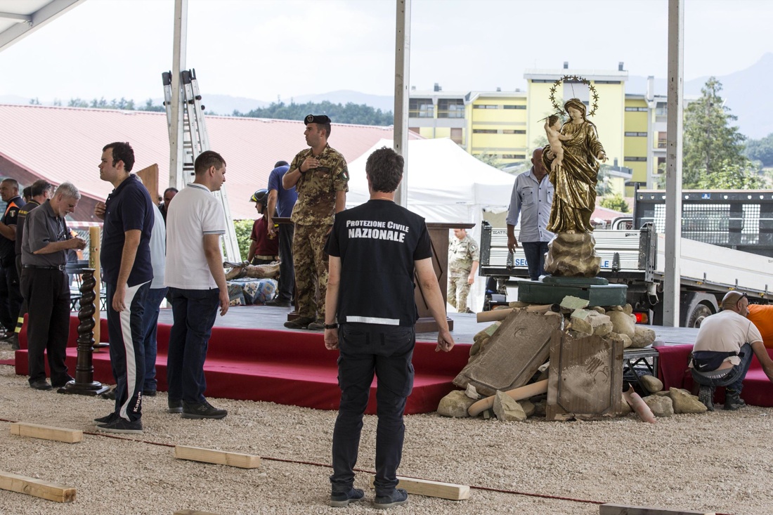Amatrice: i funerali delle vittime del terremoto – Foto