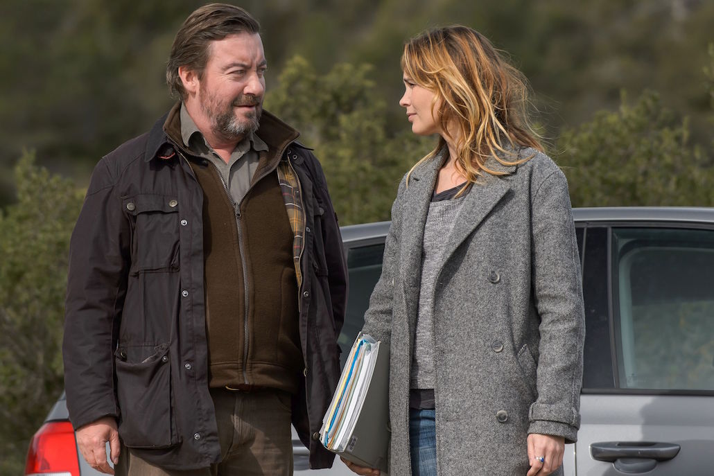 I delitti del lago: la miniserie francese conquista Canale 5 I delitti del lago: la miniserie francese conquista Canale 5