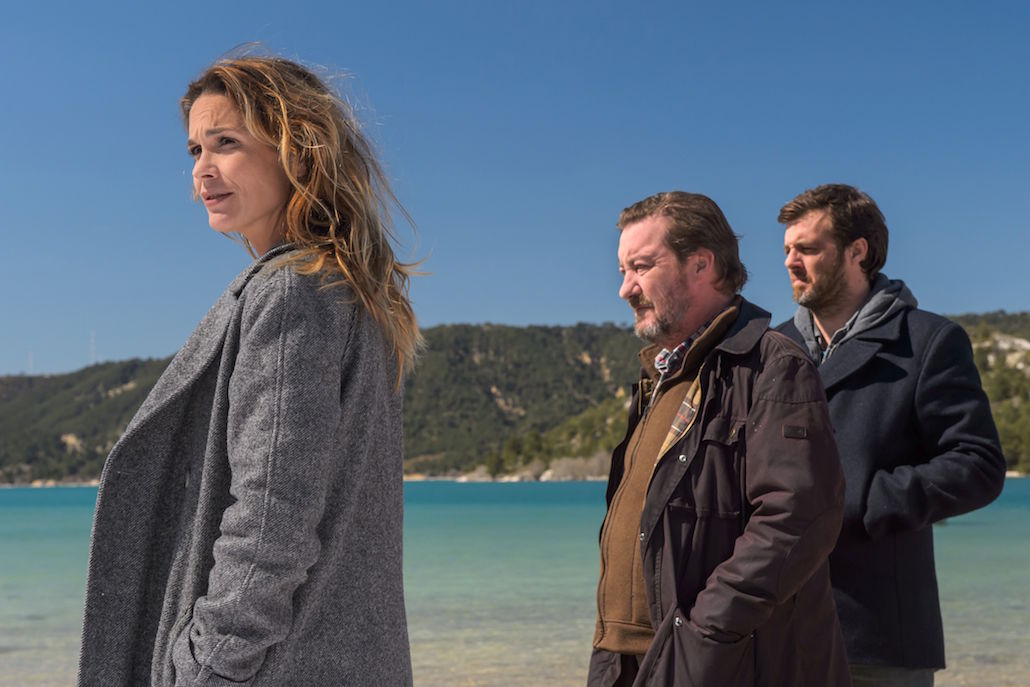 I delitti del lago: la miniserie francese conquista Canale 5 I delitti del lago: la miniserie francese conquista Canale 5