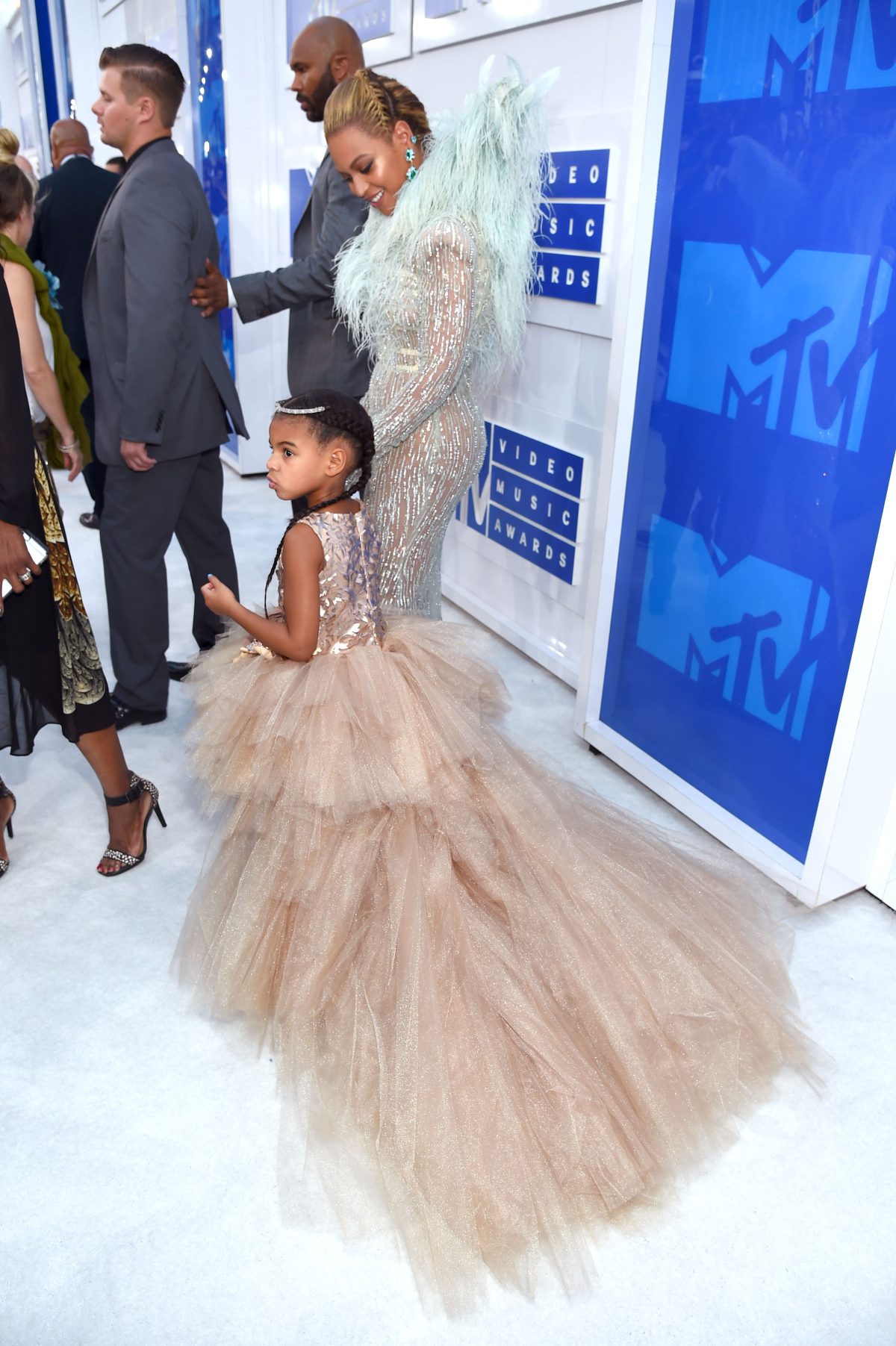 Galleria foto 'Beyoncè sul red carpet con Blue Ivy' - foto 7