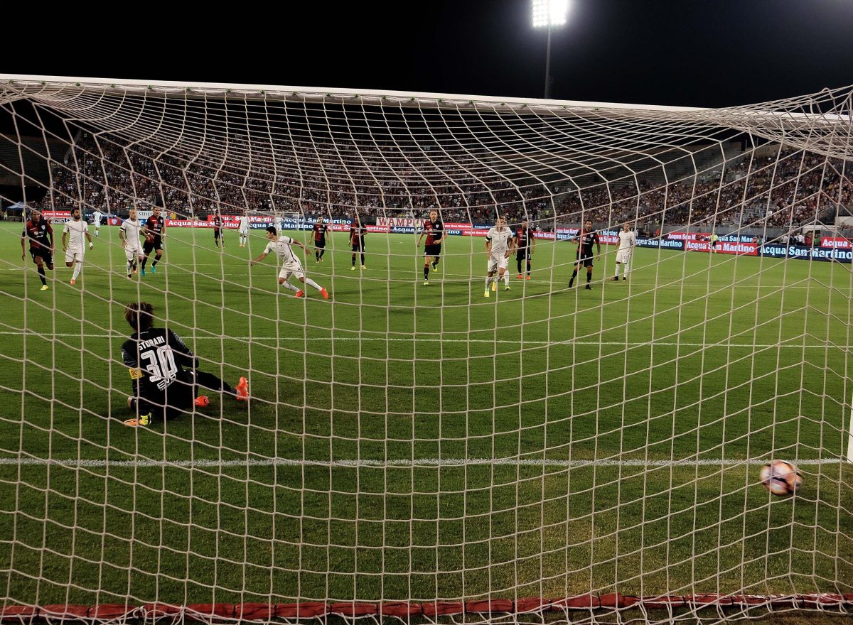Galleria foto '2a giornata, arbitri: Sarri, proteste giuste. Ma Valeri perfetto in Napoli-Milan' - foto 9