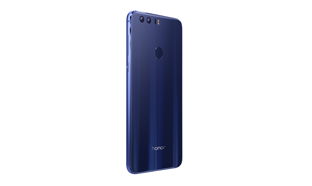 Honor 8: sfida ad iPhone 7 (e a Galaxy S7) Honor 8: sfida ad iPhone 7 (e a Galaxy S7)