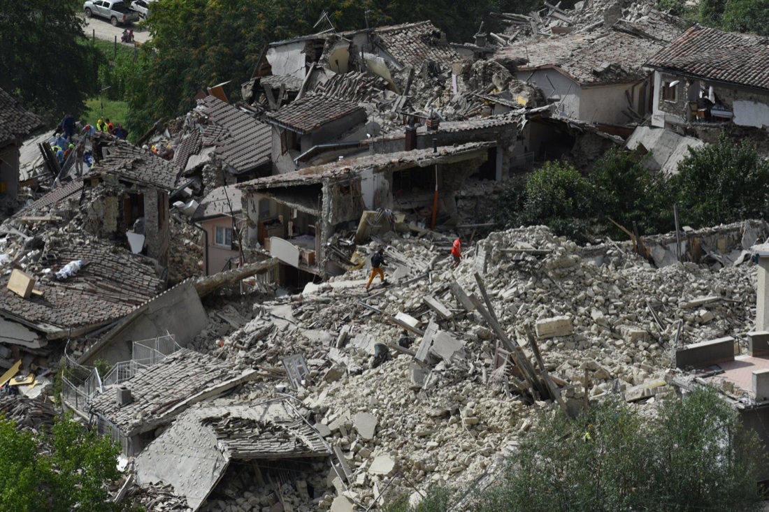 Terremoto in Centro Italia: Pescara del Tronto, la frazione devastata – FOTO