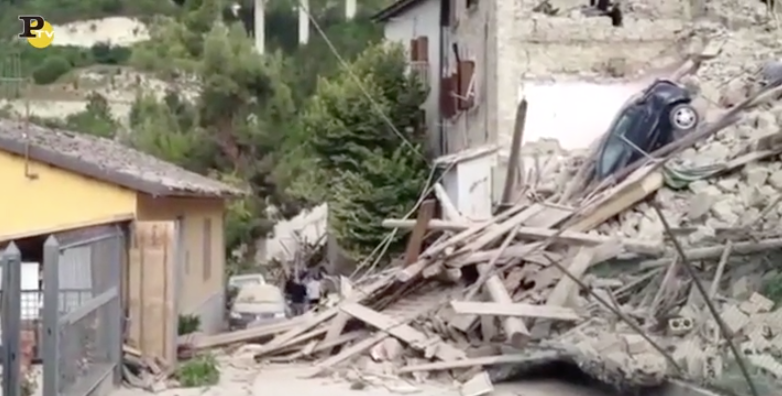 Galleria foto 'Terremoto in Centro Italia: tutte le variazioni dei palinsesti televisivi' - foto 12