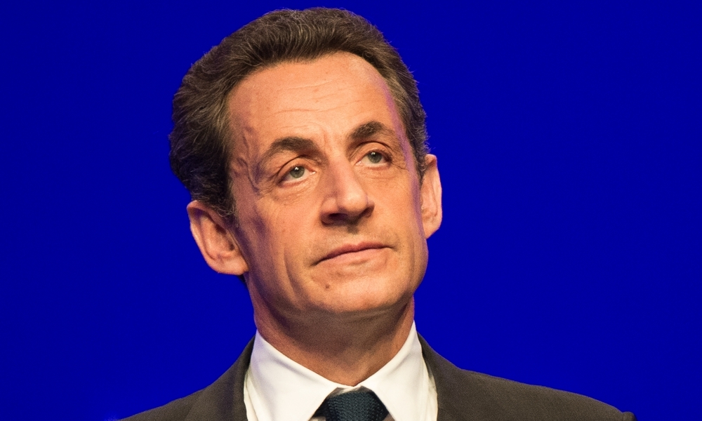 Sarkozy lancia la sua corsa all’Eliseo Sarkozy lancia la sua corsa all’Eliseo