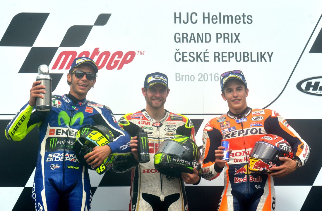 Meraviglia Crutchlow in Rep. Ceca. La sua, una vittoria storica Meraviglia Crutchlow in Rep. Ceca. La sua, una vittoria storica