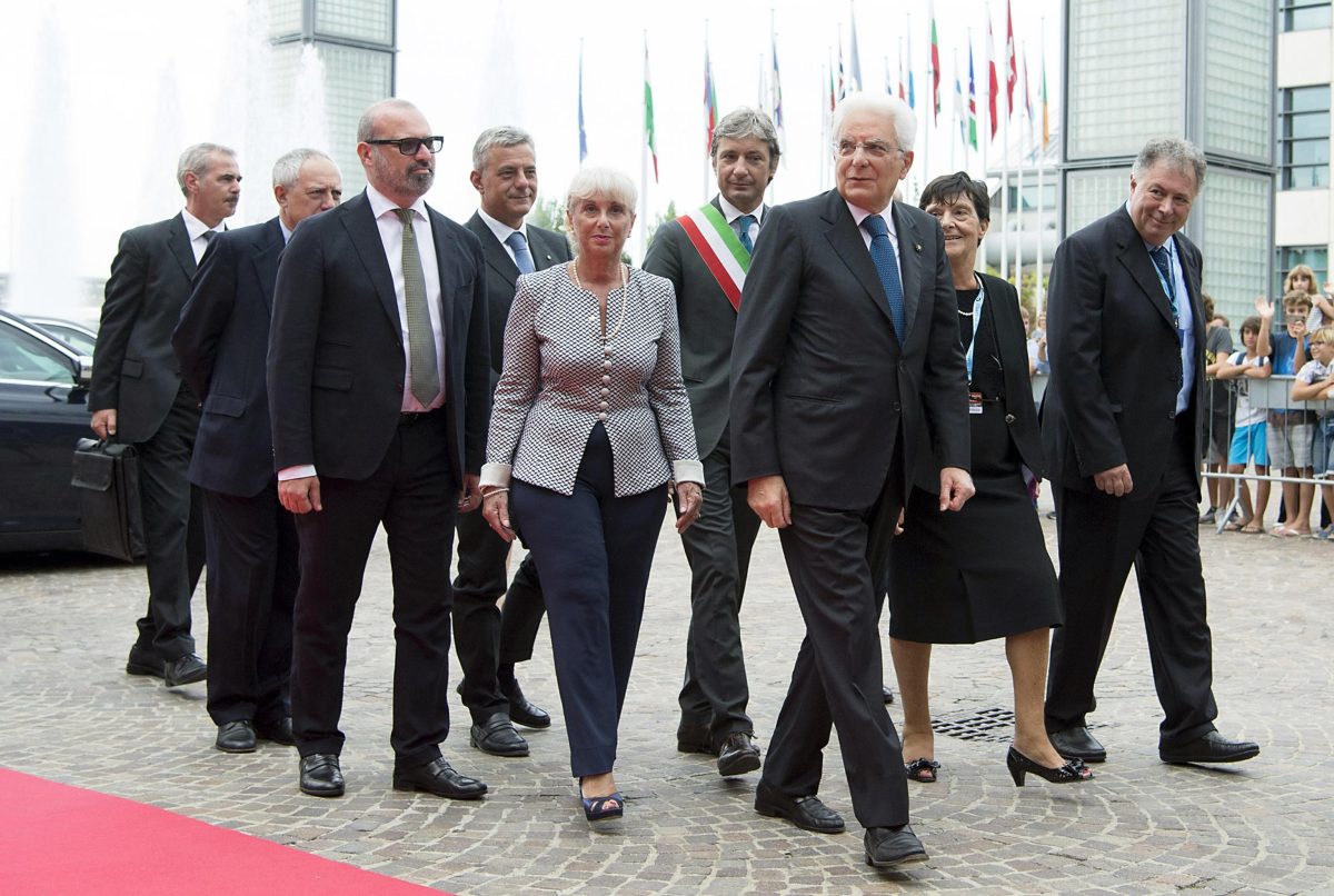 Mattarella al Meeting di Rimini: “Non cediamo alla paura”