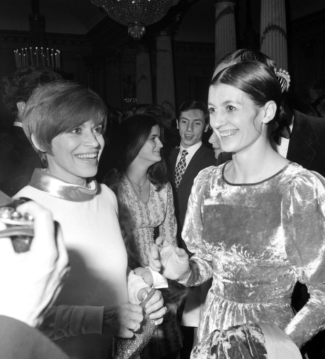 Carla Fracci compie 80 anni – Foto Carla Fracci compie 80 anni – Foto