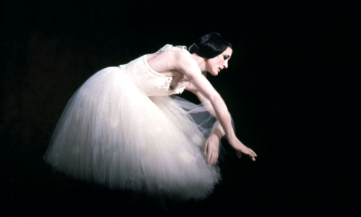 Carla Fracci compie 80 anni – Foto Carla Fracci compie 80 anni – Foto