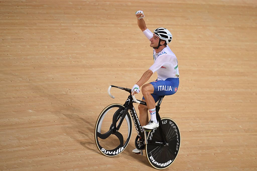 Rio 2016: Chi è Elia Viviani, medaglia d’oro nel ciclismo su pista