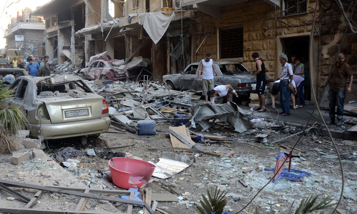 Aleppo città fantasma. E torna l’incubo delle armi chimiche