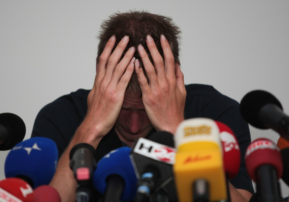 Caso Schwazer: colpa o complotto? Le reazioni di vip e tifosi Caso Schwazer: colpa o complotto? Le reazioni di vip e tifosi