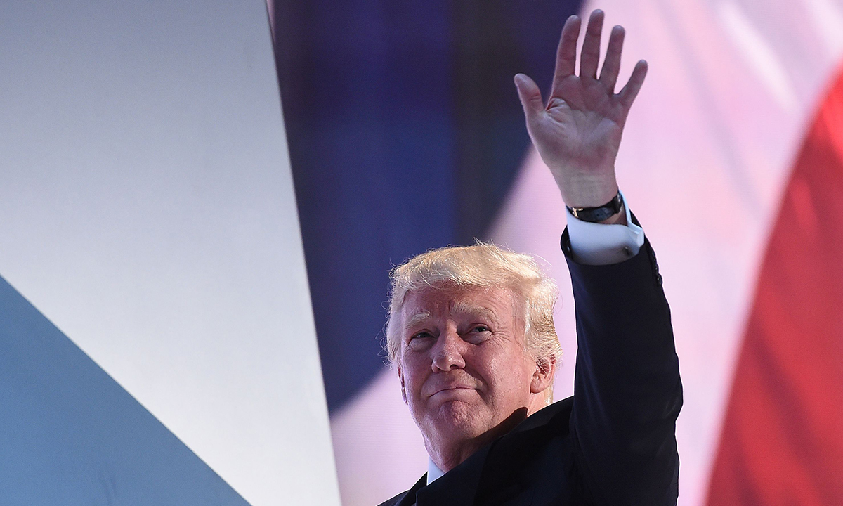 Elezioni Usa 2016: chi sta abbandonando Donald Trump